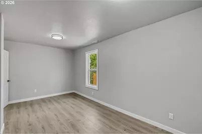 750 SE 135th Ave, Portland, OR 97233 - Photo 15