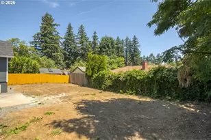 750 SE 135th Ave, Portland, OR 97233 - Photo 35