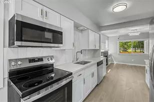 750 SE 135th Ave, Portland, OR 97233 - Photo 21
