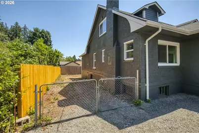 750 SE 135th Ave, Portland, OR 97233 - Photo 37