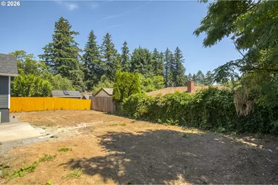 750 SE 135th Ave, Portland, OR 97233 - Photo 35