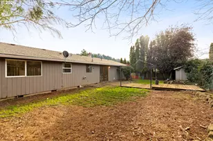 317 SW Angeline Ave, Gresham, OR 97080 - Photo 33