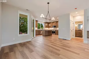 464 SE Haddock Ln, Hillsboro, OR 97123 - Photo 9