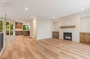 464 SE Haddock Ln, Hillsboro, OR 97123 - Photo 13