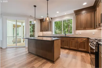 464 SE Haddock Ln, Hillsboro, OR 97123 - Photo 19