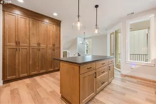 464 SE Haddock Ln, Hillsboro, OR 97123 - Photo 17