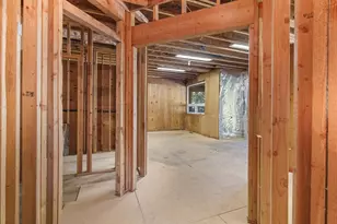 9325 NW Old Skyline Blvd, Portland, OR 97231 - Photo 37