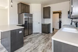 8008 NE 179th St, Battle Ground, WA 98604 - Photo 9