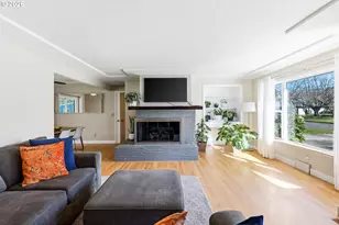 2115 NE 136th Ave, Portland, OR 97230 - Photo 5