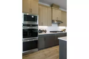 8325 N Hargrave St, Camas, WA 98607 - Photo 11