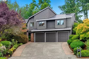 4393 Sundew Ct, Lake Oswego, OR 97035 - Photo 37