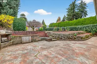 8112 SW 5th Ave., Portland, OR 97219 - Photo 33