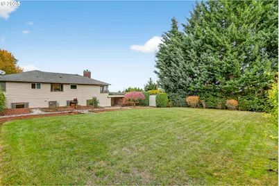 8112 SW 5th Ave, Portland, OR 97219 - Photo 37