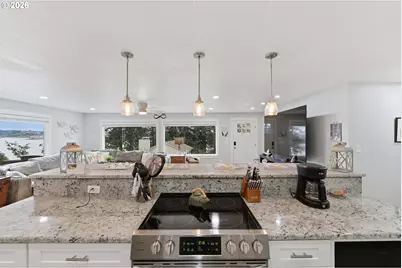 93930 Bridge View Ln, North Bend, OR 97459 - Photo 29