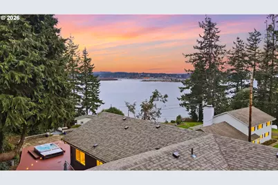 93930 Bridge View Ln, North Bend, OR 97459 - Photo 5