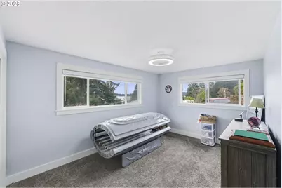 93930 Bridge View Ln, North Bend, OR 97459 - Photo 9