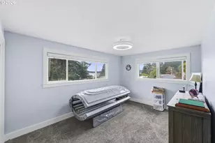 93930 Bridge View Ln, North Bend, OR 97459 - Photo 9