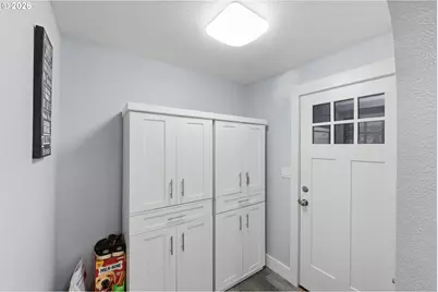 93930 Bridge View Ln, North Bend, OR 97459 - Photo 29