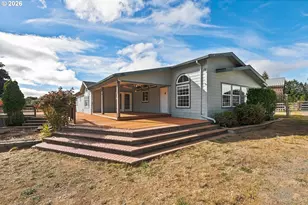 95643 Sitkum Ln, Myrtle Point, OR 97458 - Photo 1