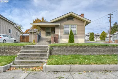 1003 NW Carden Ave, Pendleton, OR 97801 - Photo 1