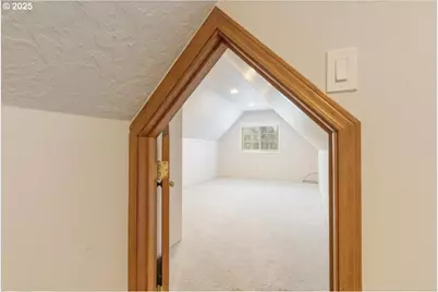 5093 SW Galen St, Lake Oswego, OR 97035 - Photo 23