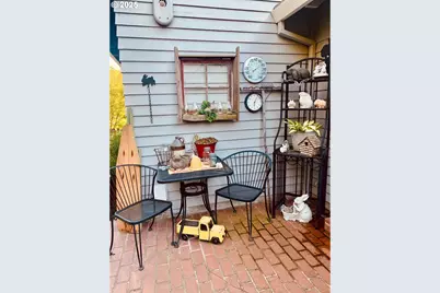 5093 SW Galen St, Lake Oswego, OR 97035 - Photo 3