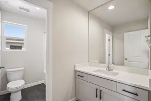 700 Magnolia Ave, Woodburn, OR 97071 - Photo 27