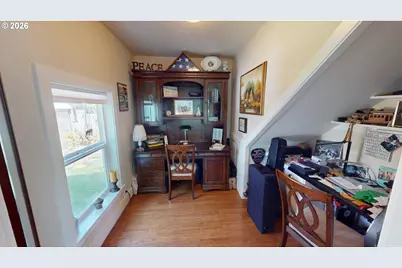 29661 Walker St, Gold Beach, OR 97444 - Photo 15