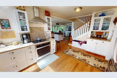29661 Walker St, Gold Beach, OR 97444 - Photo 13