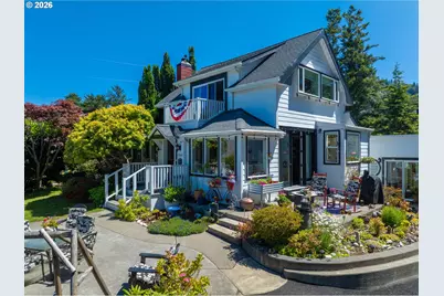29661 Walker St, Gold Beach, OR 97444 - Photo 1