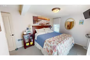29661 Walker St, Gold Beach, OR 97444 - Photo 25