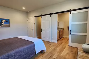 891 NE Division Ave, Bandon, OR 97411 - Photo 11