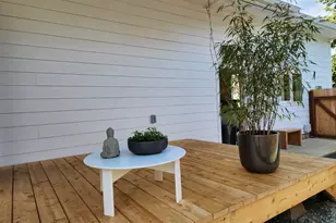 891 NE Division Ave, Bandon, OR 97411 - Photo 23