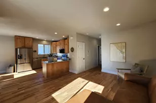 891 NE Division Ave, Bandon, OR 97411 - Photo 7