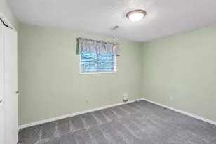 14275 SW 22nd St, Beaverton, OR 97008 - Photo 13