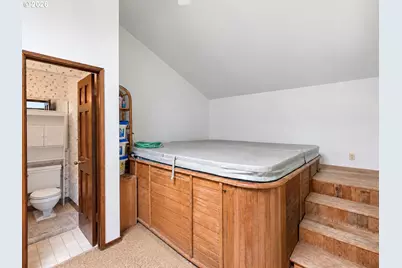 14275 SW 22nd St, Beaverton, OR 97008 - Photo 19