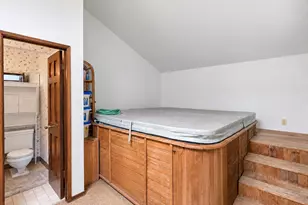 14275 SW 22nd St, Beaverton, OR 97008 - Photo 19