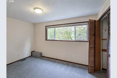 14275 SW 22nd St, Beaverton, OR 97008 - Photo 29