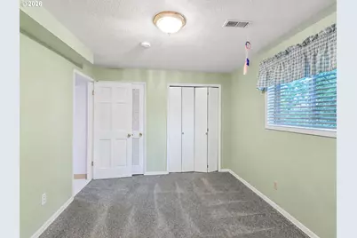 14275 SW 22nd St, Beaverton, OR 97008 - Photo 15