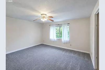 14275 SW 22nd St, Beaverton, OR 97008 - Photo 33