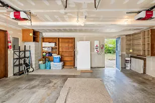 14275 SW 22nd St, Beaverton, OR 97008 - Photo 39