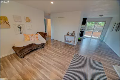 3825 SW 198th Ave, Beaverton, OR 97078 - Photo 11