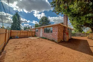 3825 SW 198th Ave, Beaverton, OR 97078 - Photo 3