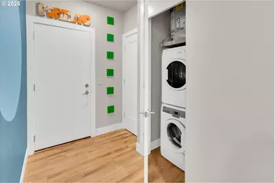 1805 SE Madison St #301, Portland, OR 97214 - Photo 17