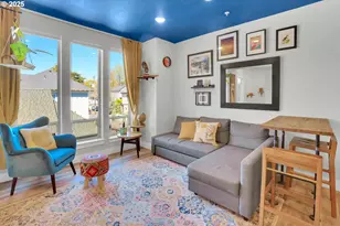 1805 SE Madison St, Portland, OR 97214 - Photo 7
