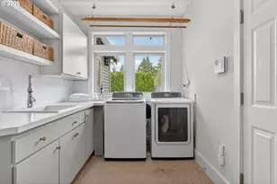 8435 NW Hazeltine St, Portland, OR 97229 - Photo 15