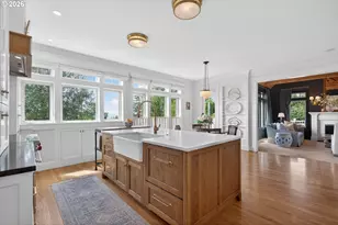8435 NW Hazeltine St, Portland, OR 97229 - Photo 7