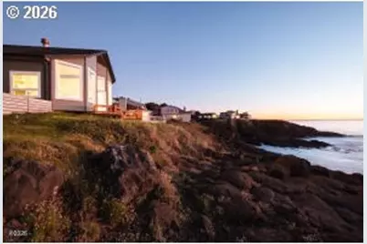 535 SW Cardinal St, Depoe Bay, OR 97341 - Photo 3