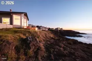 535 SW Cardinal St, Depoe Bay, OR 97341 - Photo 3
