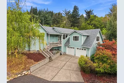 175 NW Brent Ct, Roseburg, OR 97471 - Photo 1